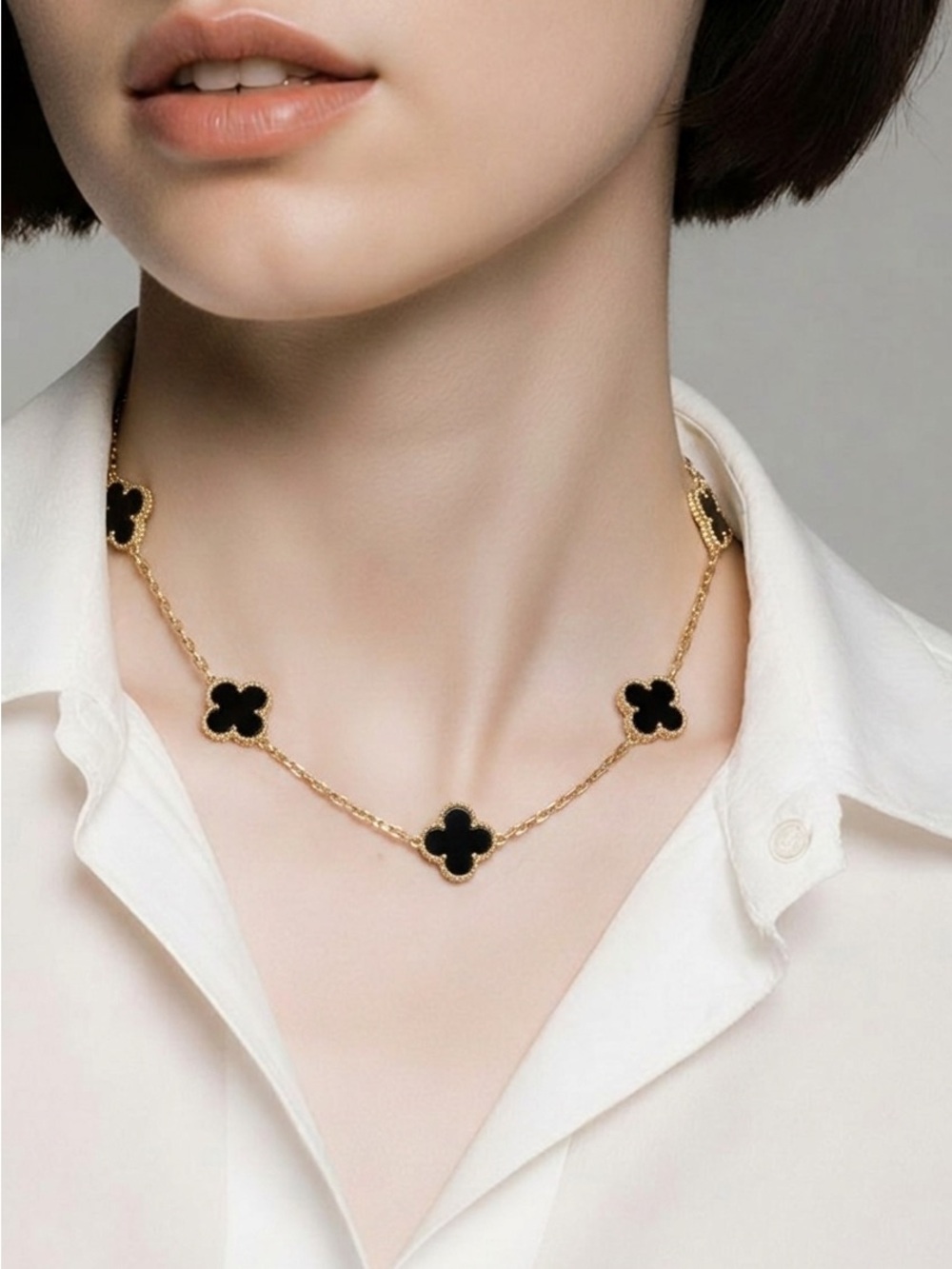 14ky black onyx clover station necklace